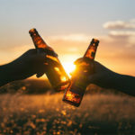 Lee más sobre el artículo Alcohol y antibióticos: una mezcla con historia y mitos